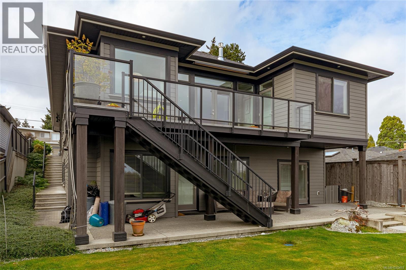  6707 Tamany Drive, Central Saanich