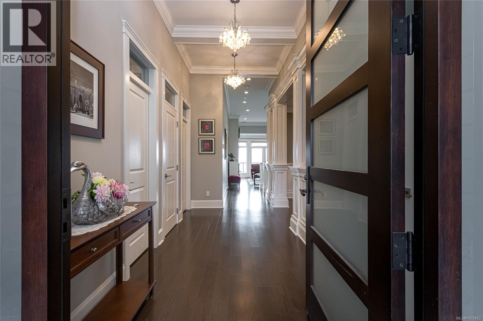  6707 Tamany Drive, Central Saanich