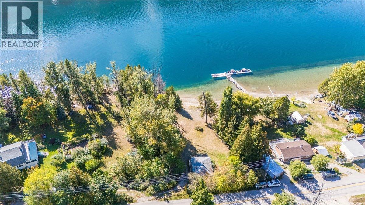 3788 Broadwater Road, Castlegar