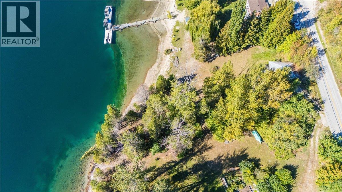 3788 Broadwater Road, Castlegar