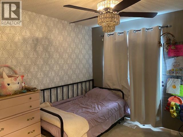 5404 Hillside Avenue, Chetwynd