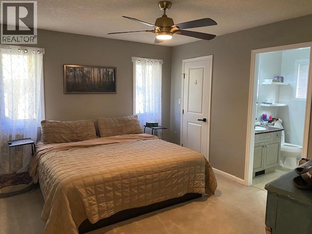 5404 Hillside Avenue, Chetwynd