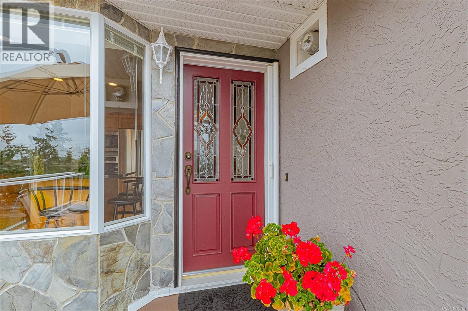  3572 Cedar Hill Road, Saanich
