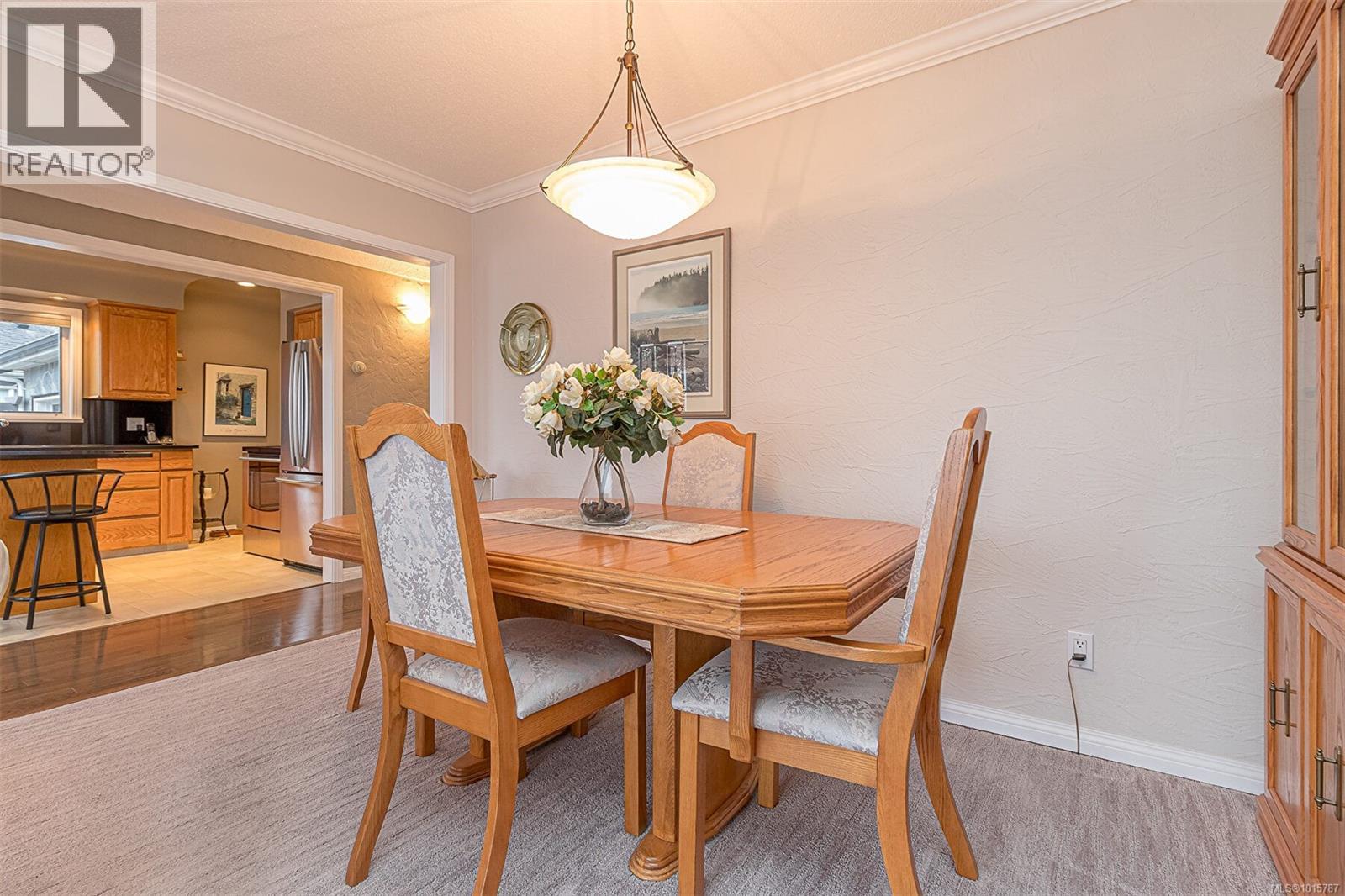  3572 Cedar Hill Road, Saanich