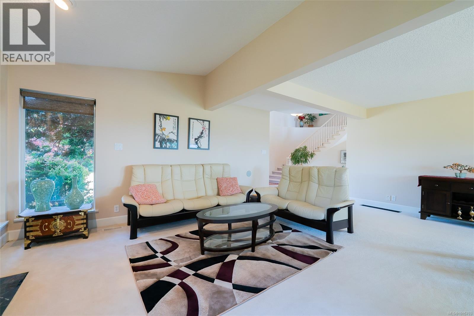 3689 Glen Oaks Dr, Nanaimo