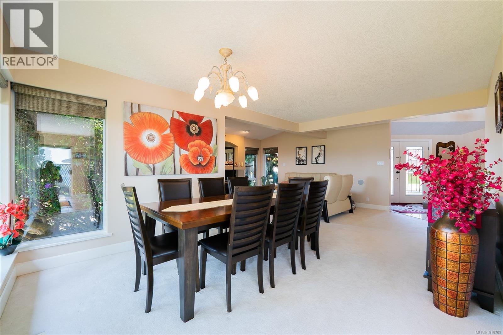 3689 Glen Oaks Dr, Nanaimo