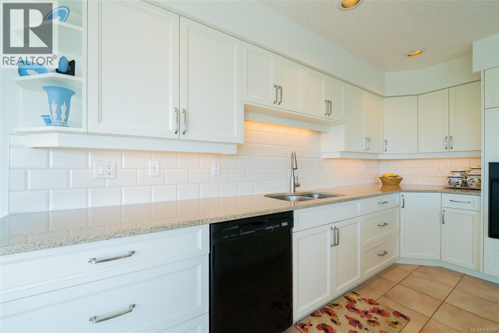 3689 Glen Oaks Dr, Nanaimo