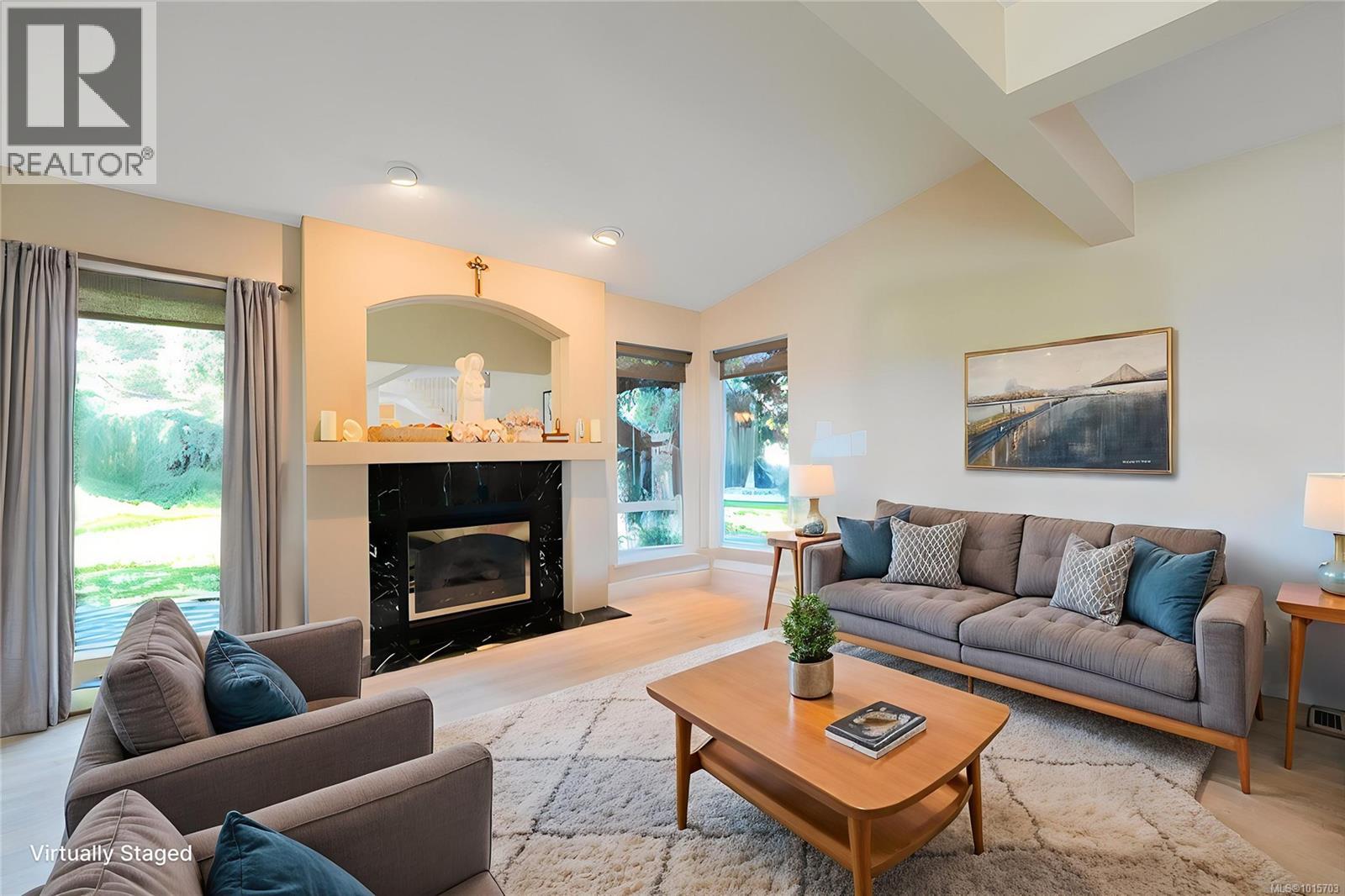 3689 Glen Oaks Dr, Nanaimo