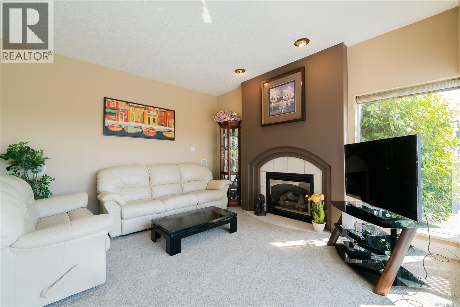 3689 Glen Oaks Dr, Nanaimo