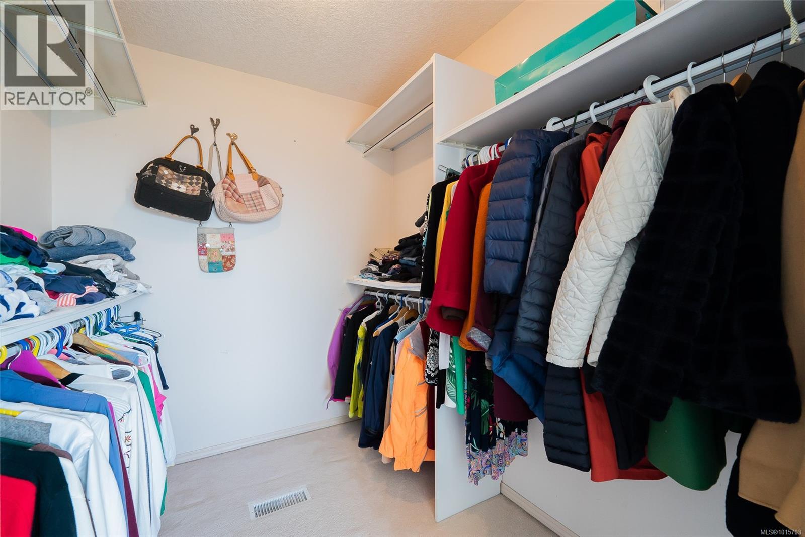 3689 Glen Oaks Dr, Nanaimo