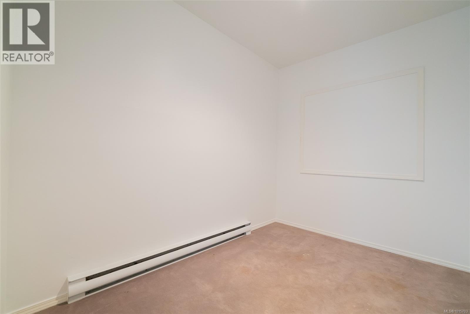 3689 Glen Oaks Dr, Nanaimo