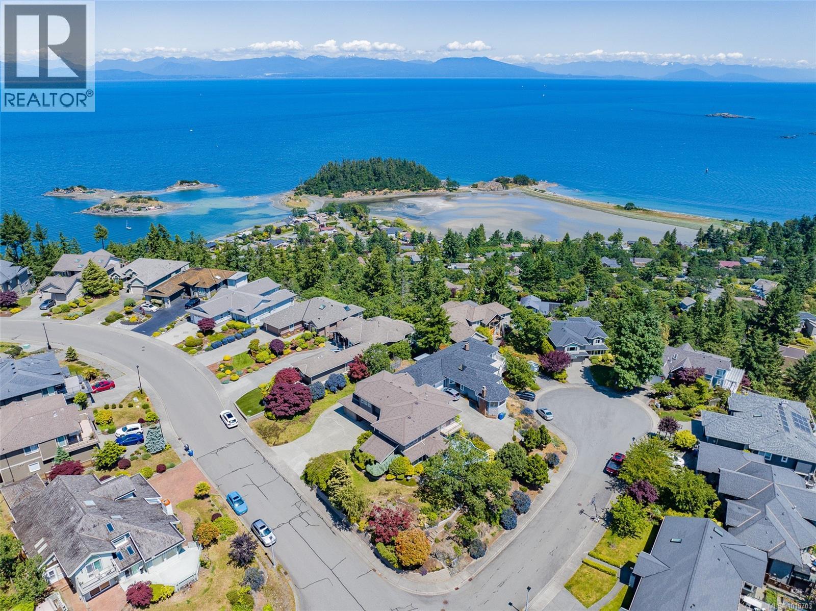 3689 Glen Oaks Dr, Nanaimo