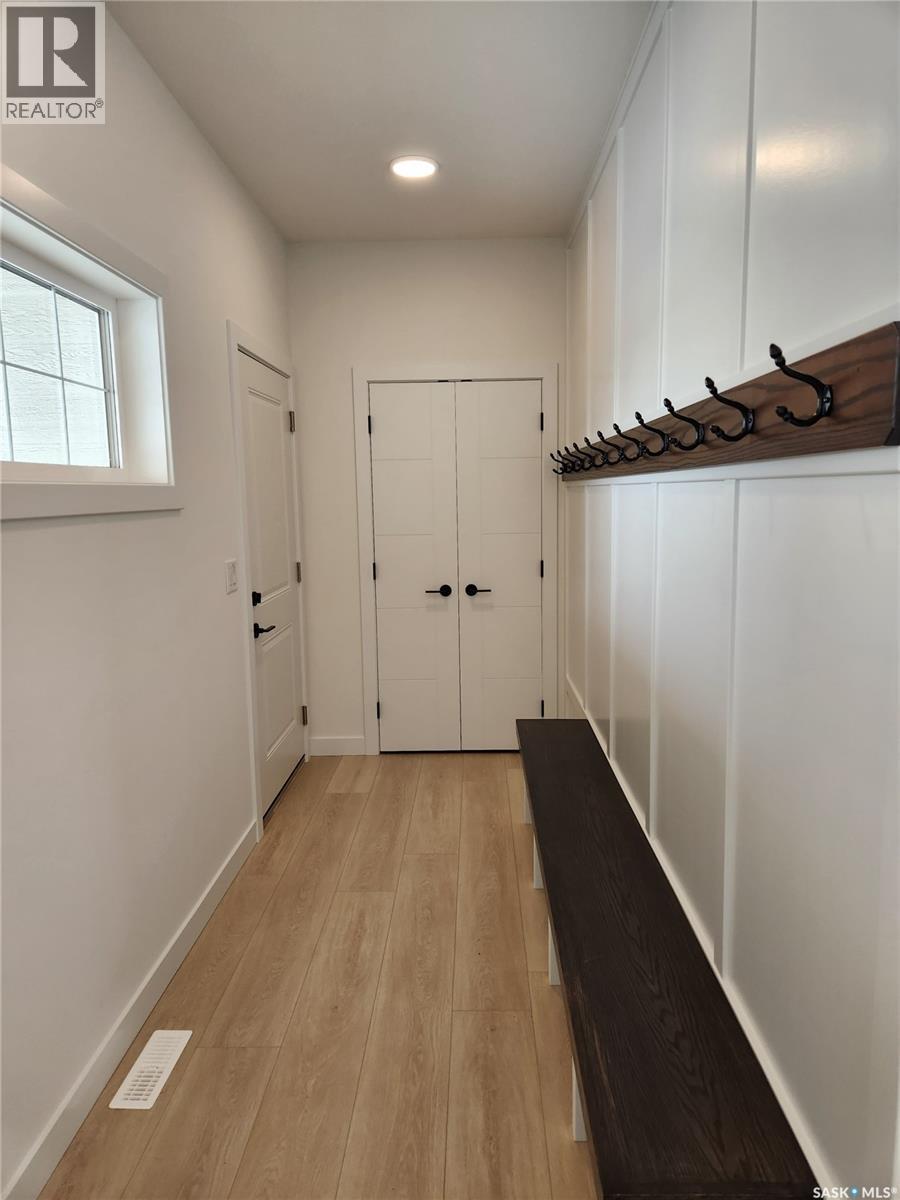 241 CARRIAGE DRIVE - 2
