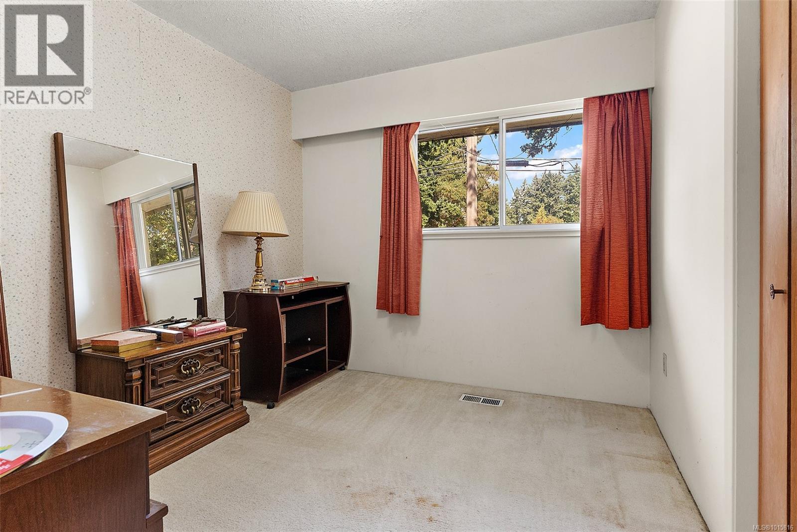 2321 Marlene Dr, Colwood