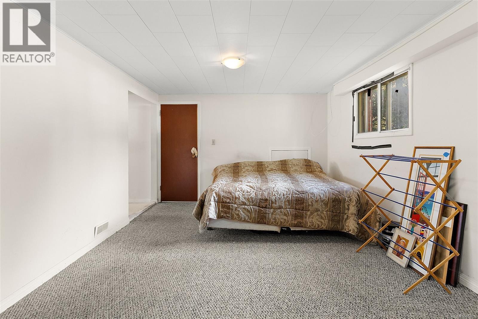 2321 Marlene Dr, Colwood