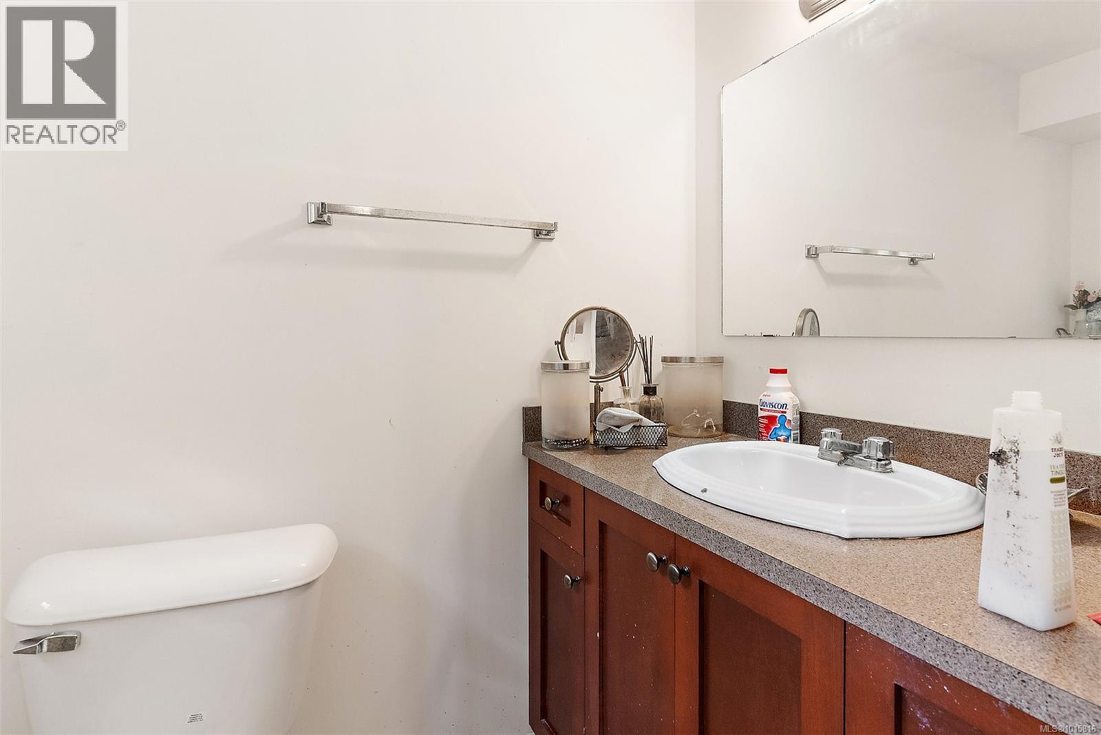 2321 Marlene Dr, Colwood