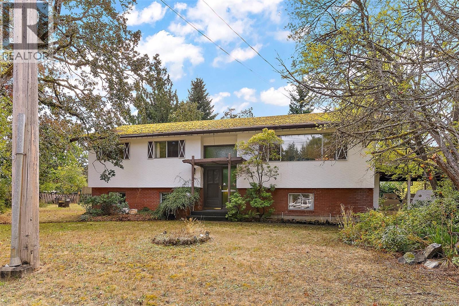 2321 Marlene Dr, Colwood