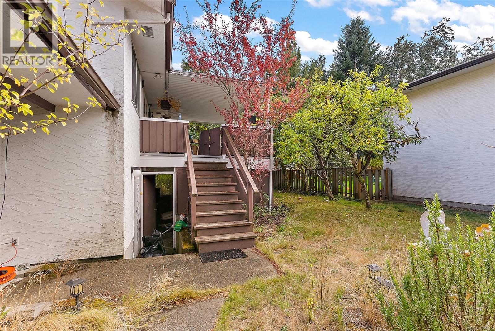 2321 Marlene Dr, Colwood