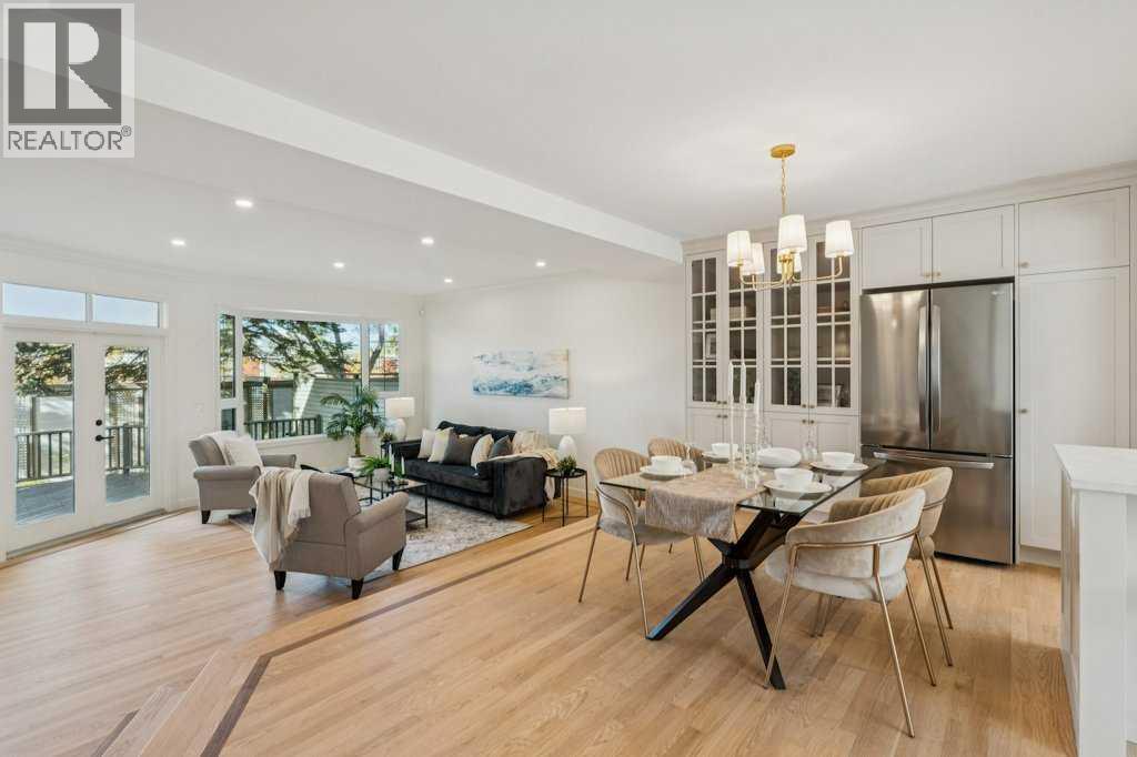 Single Family House for Sale in    Street NW Varsity Calgary 