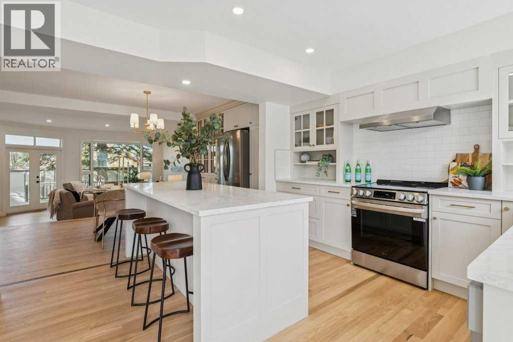 Single Family House for Sale in    Street NW Varsity Calgary 