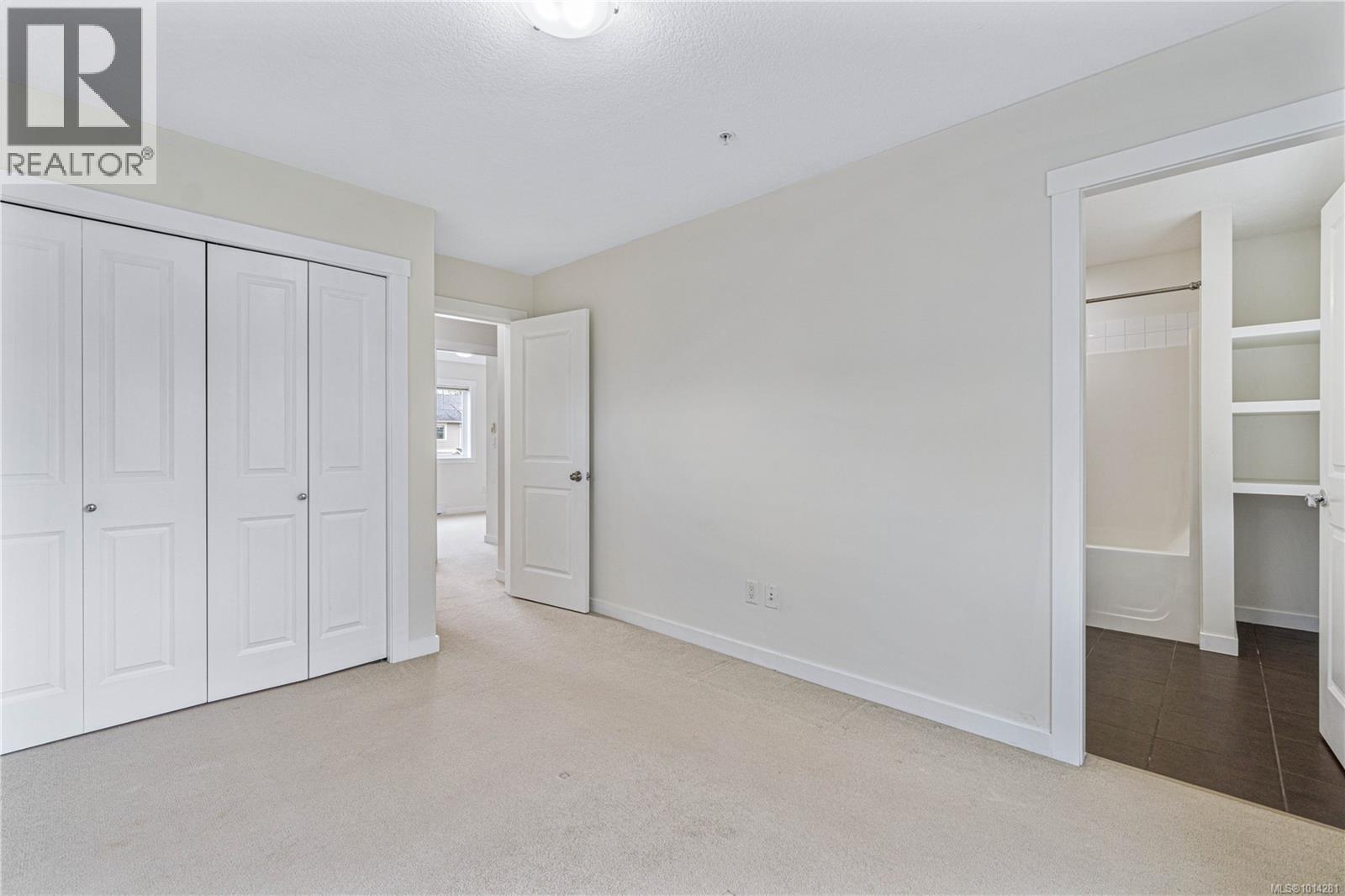 301 1675 Crescent View Dr, Nanaimo