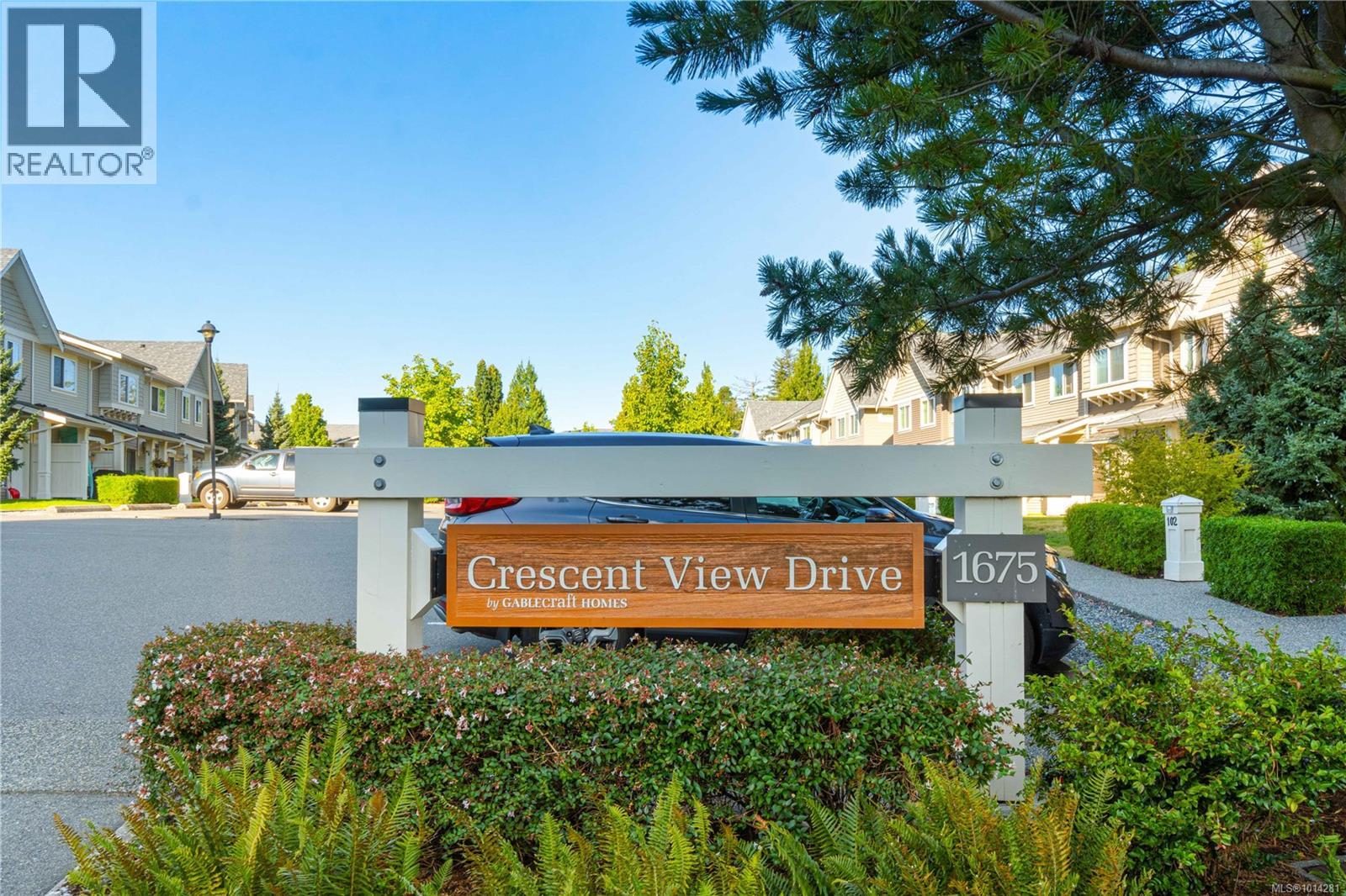 301 1675 Crescent View Dr, Nanaimo