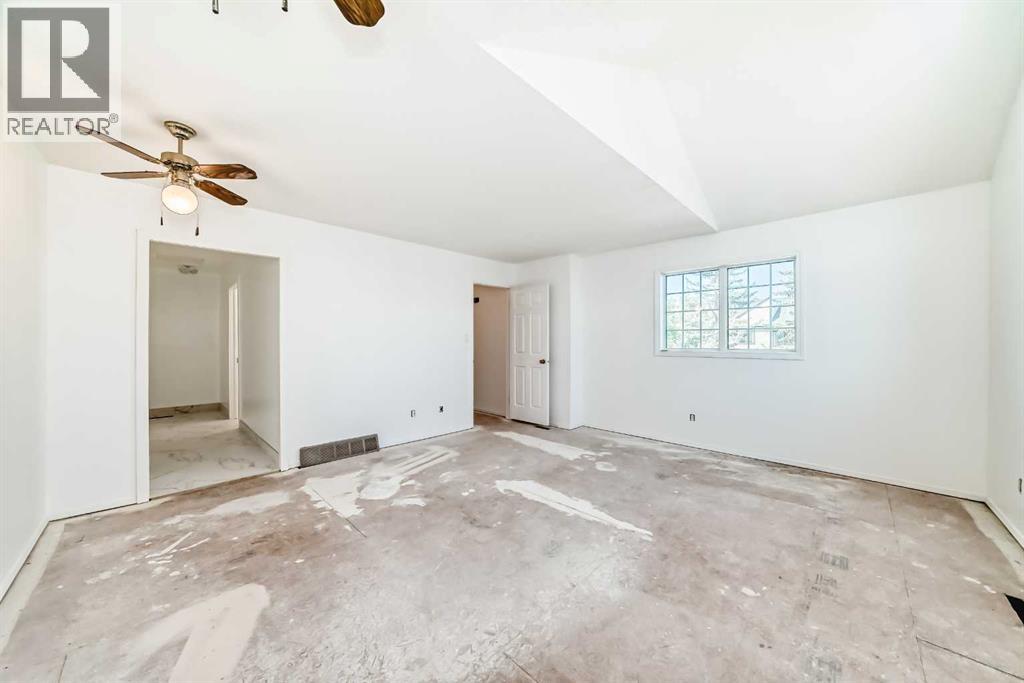 Single Family House for Sale in    Avenue SW Sunalta Calgary 