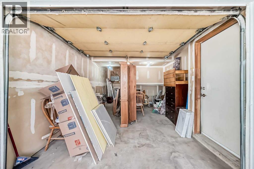 Single Family House for Sale in    Avenue SW Sunalta Calgary 