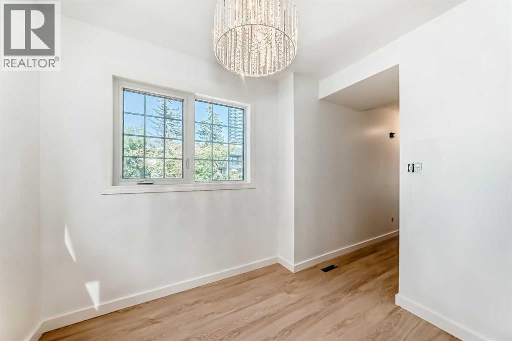 Single Family House for Sale in    Avenue SW Sunalta Calgary 