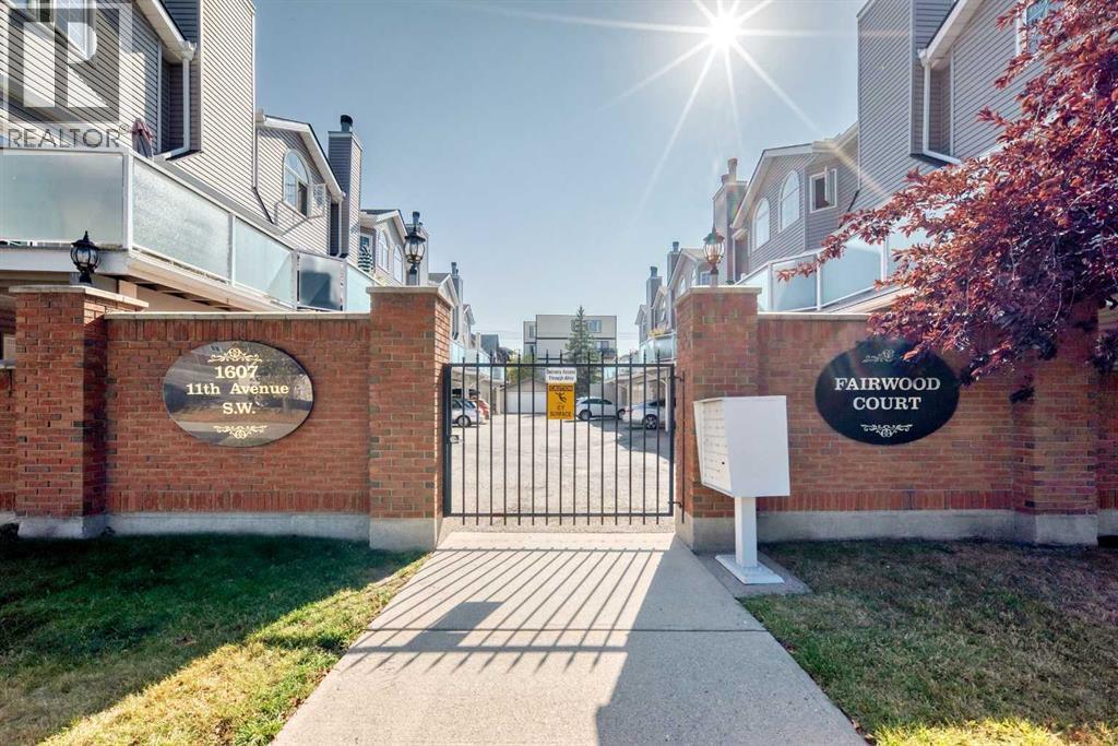 Single Family House for Sale in    Avenue SW Sunalta Calgary 