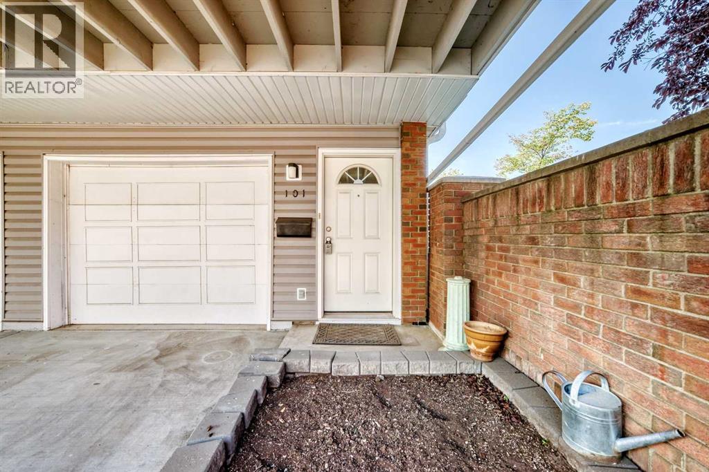 Single Family House for Sale in    Avenue SW Sunalta Calgary 
