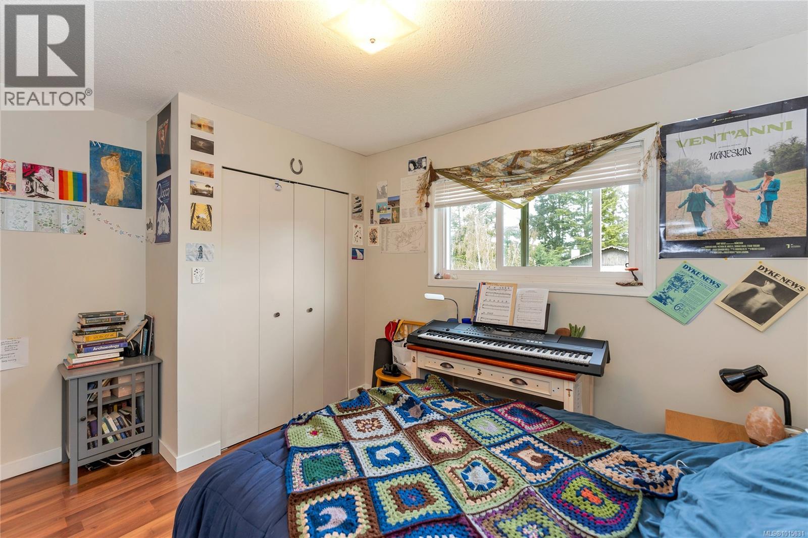  1560 Prairie Street, Saanich