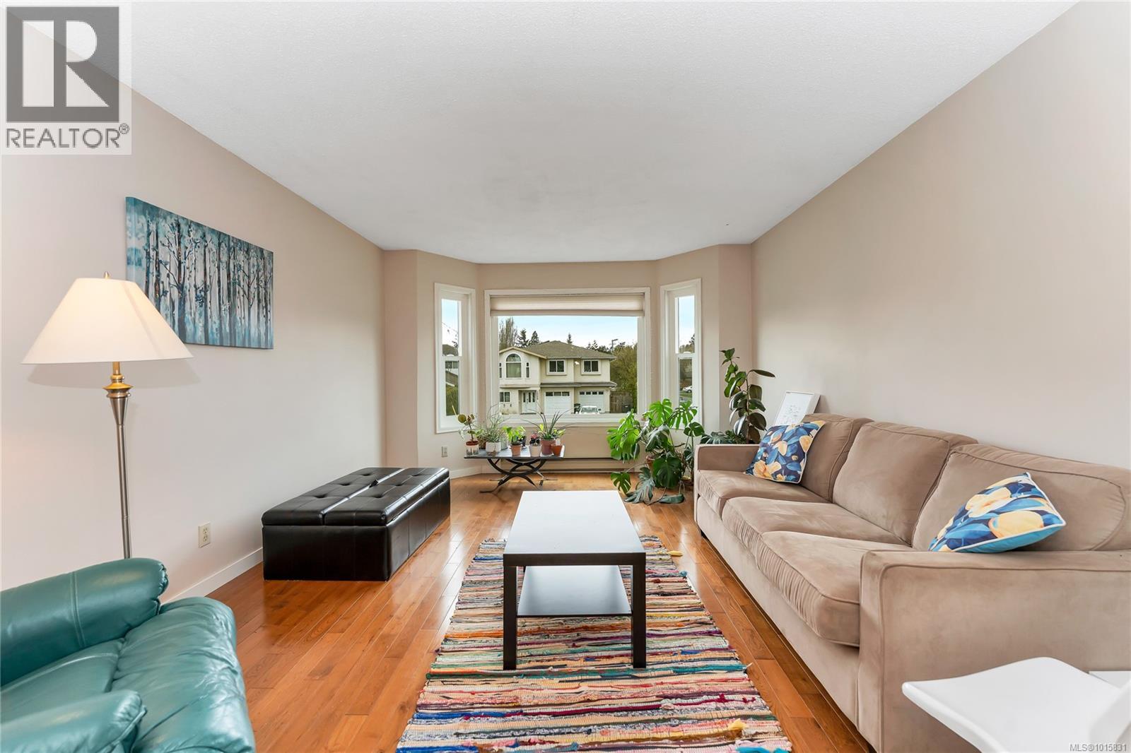  1560 Prairie Street, Saanich