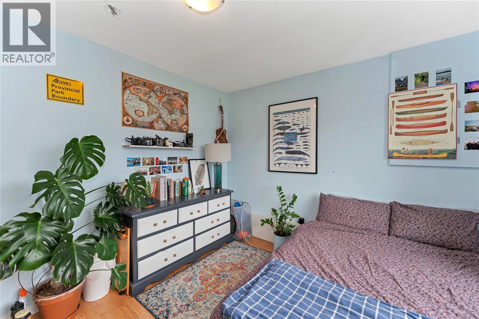  1560 Prairie Street, Saanich