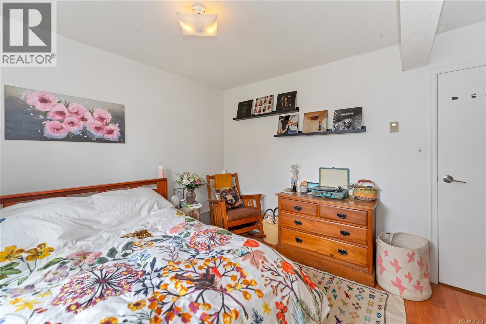  1560 Prairie Street, Saanich