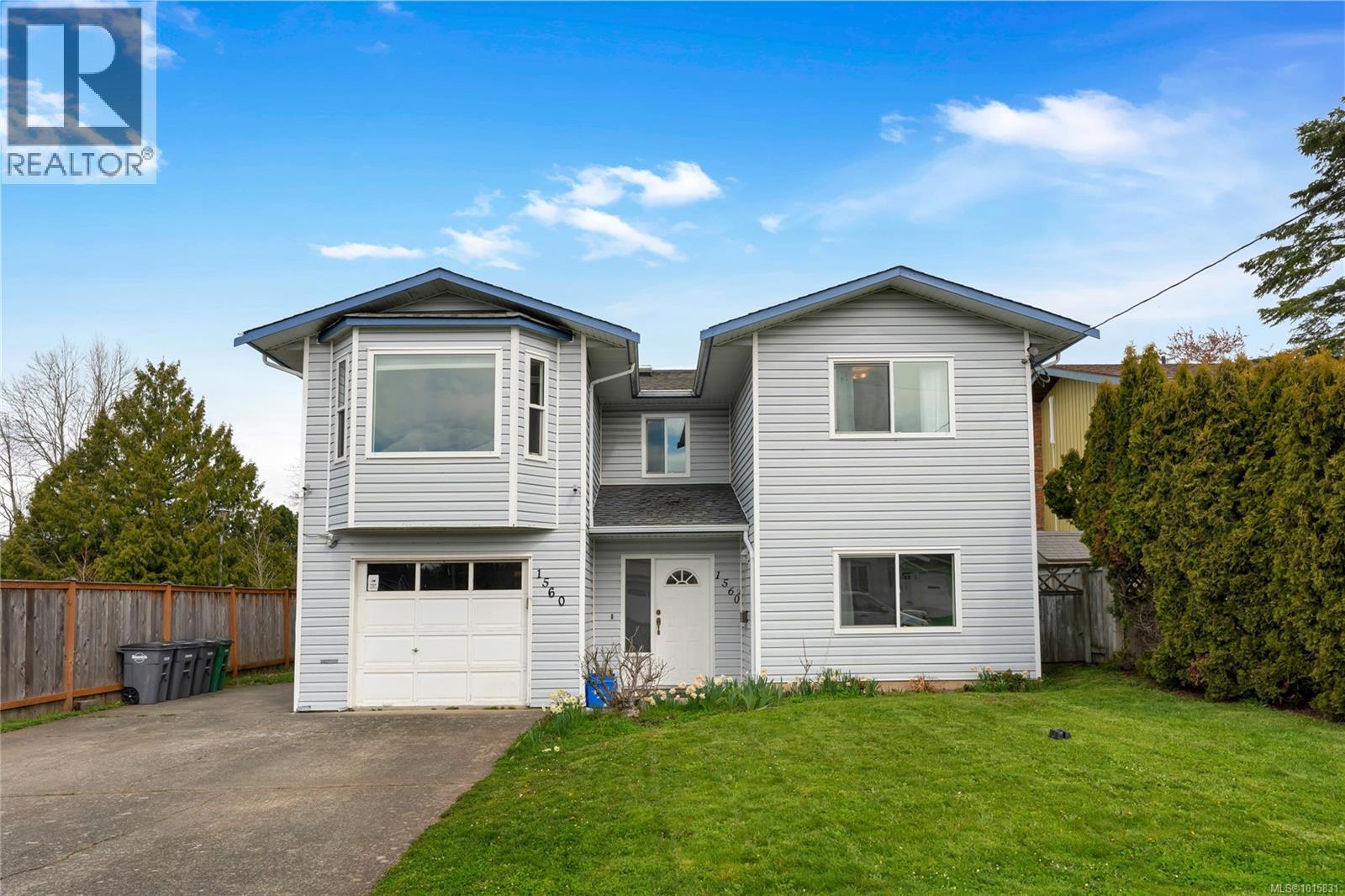  1560 Prairie Street, Saanich