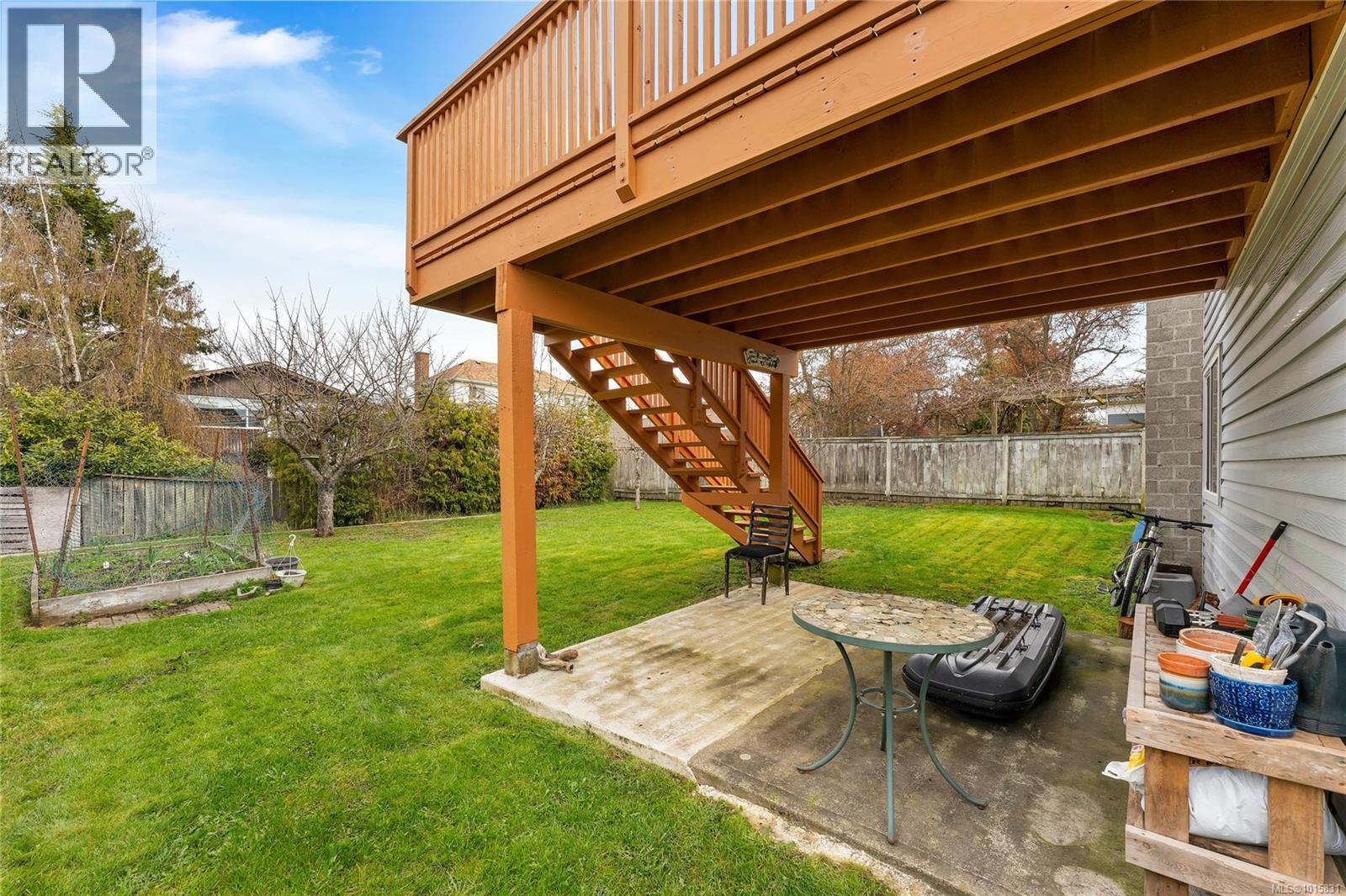  1560 Prairie Street, Saanich