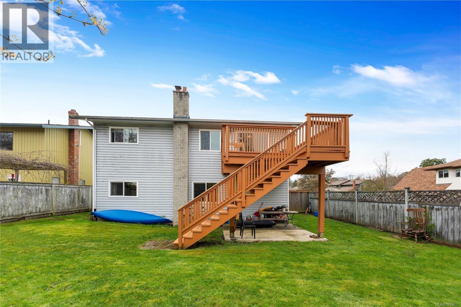  1560 Prairie Street, Saanich