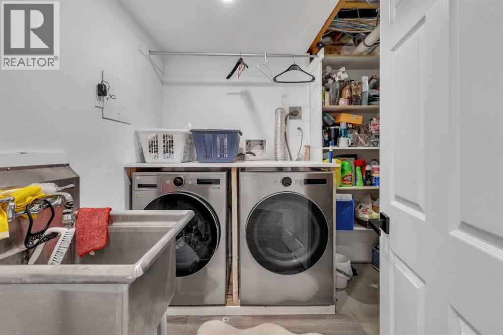 Single Family House Bi-level for Sale in  Hidden Valley Drive NW Hidden Valley Calgary 