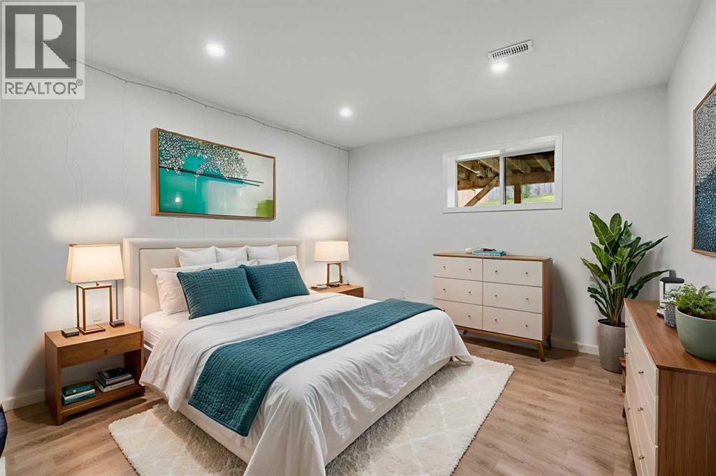 Single Family House Bi-level for Sale in  Hidden Valley Drive NW Hidden Valley Calgary 