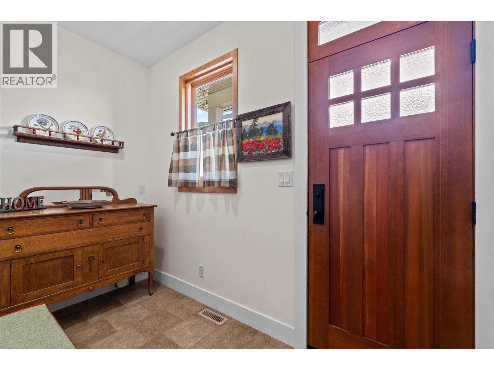  3446 Roberge Road, Tappen