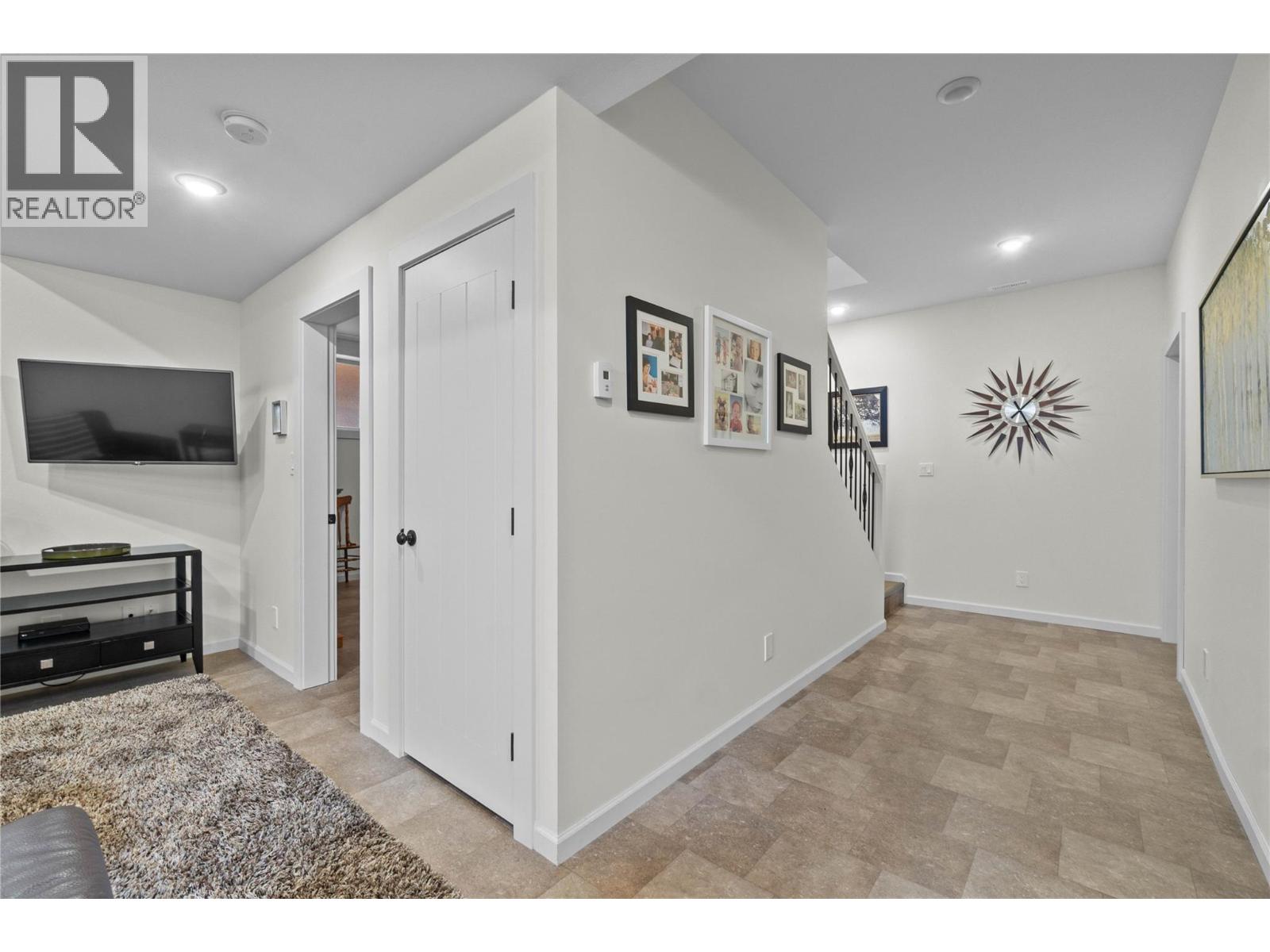  3446 Roberge Road, Tappen