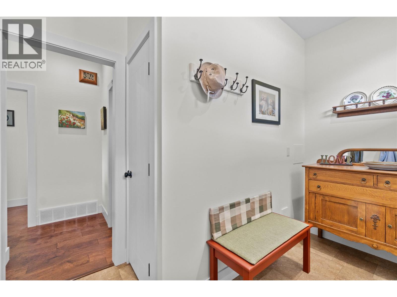  3446 Roberge Road, Tappen