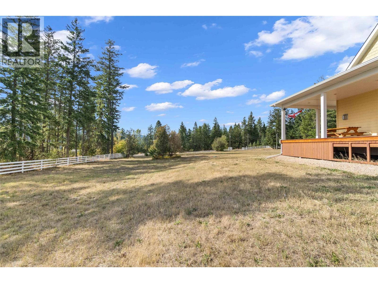  3446 Roberge Road, Tappen