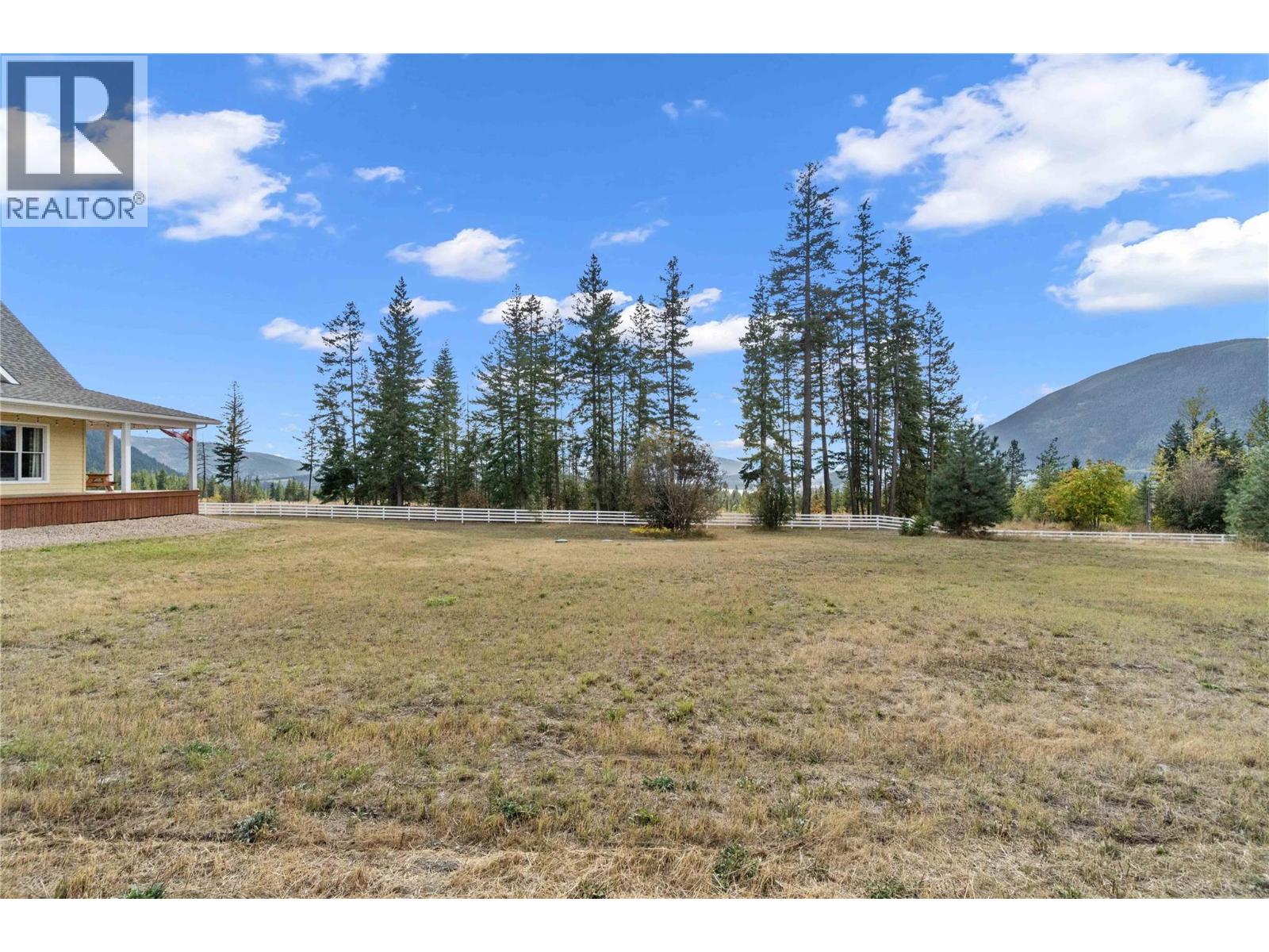  3446 Roberge Road, Tappen