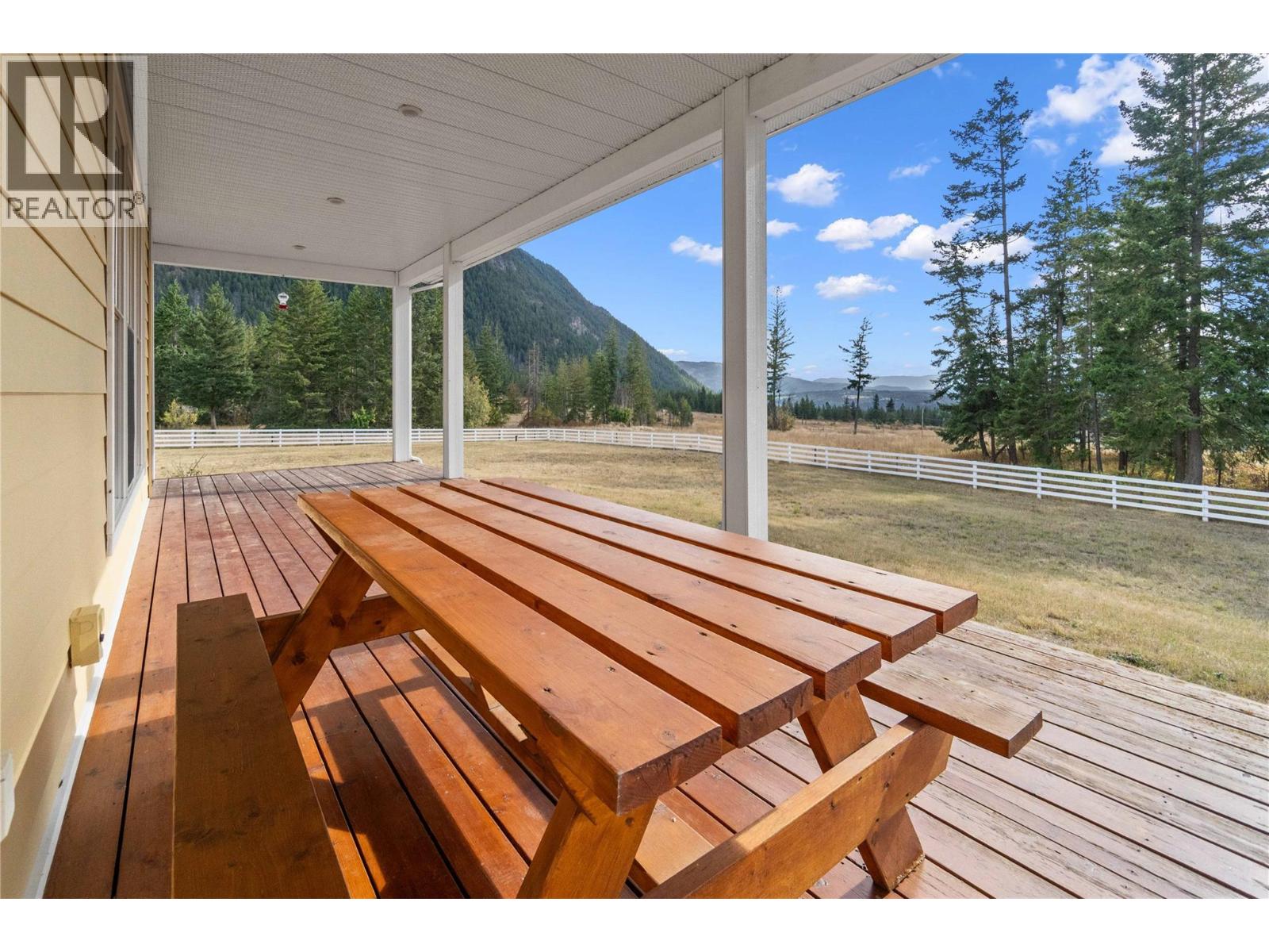  3446 Roberge Road, Tappen
