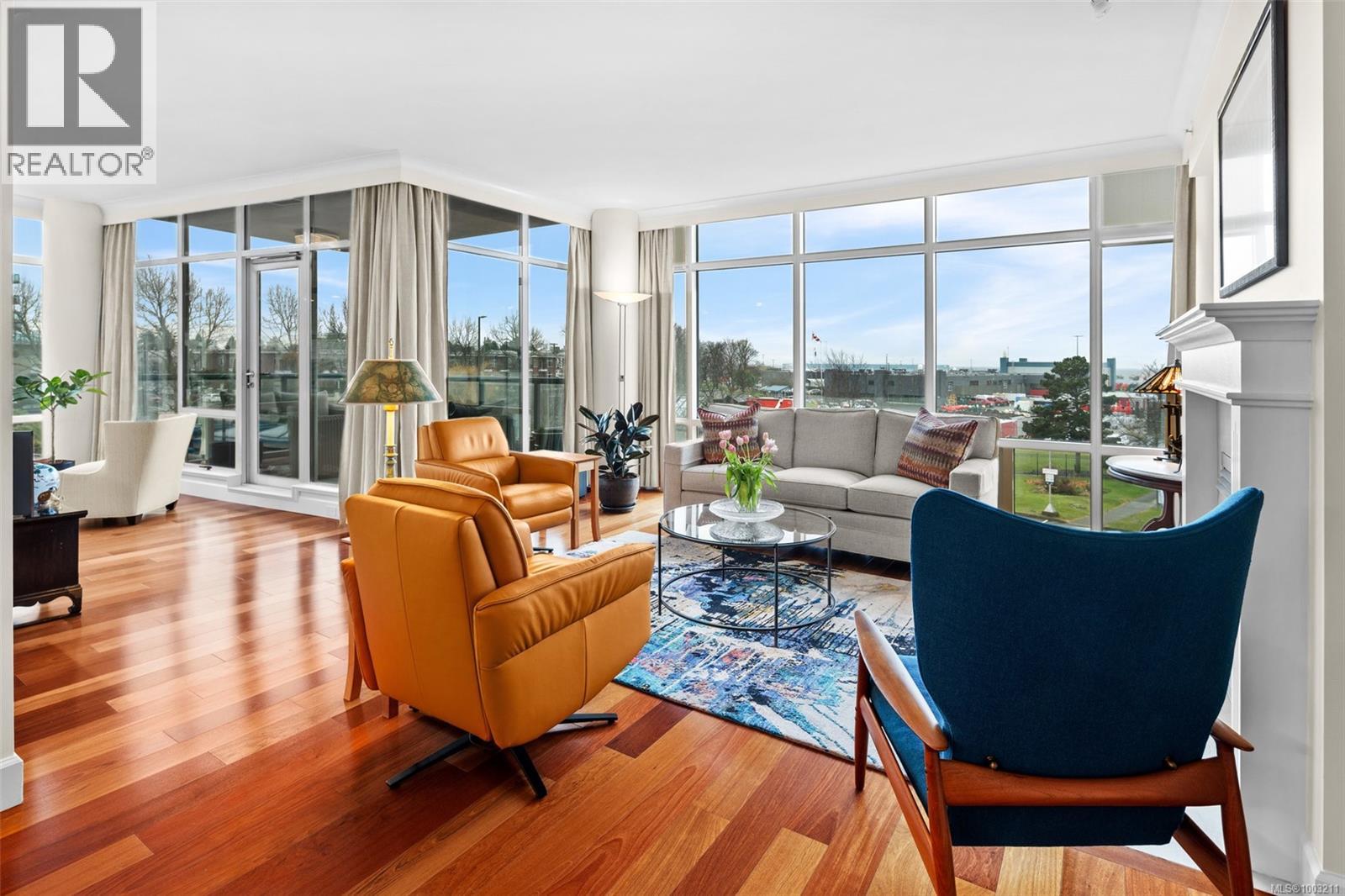 410 21 Dallas Road, Victoria