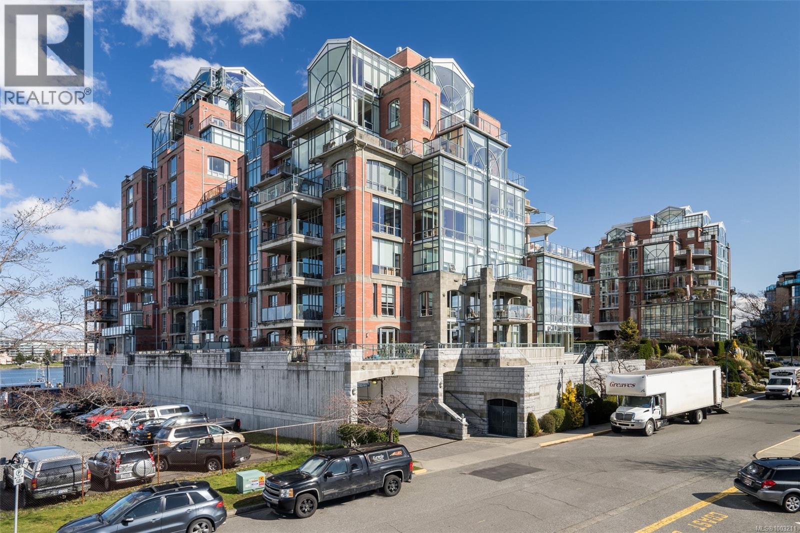 410 21 Dallas Road, Victoria