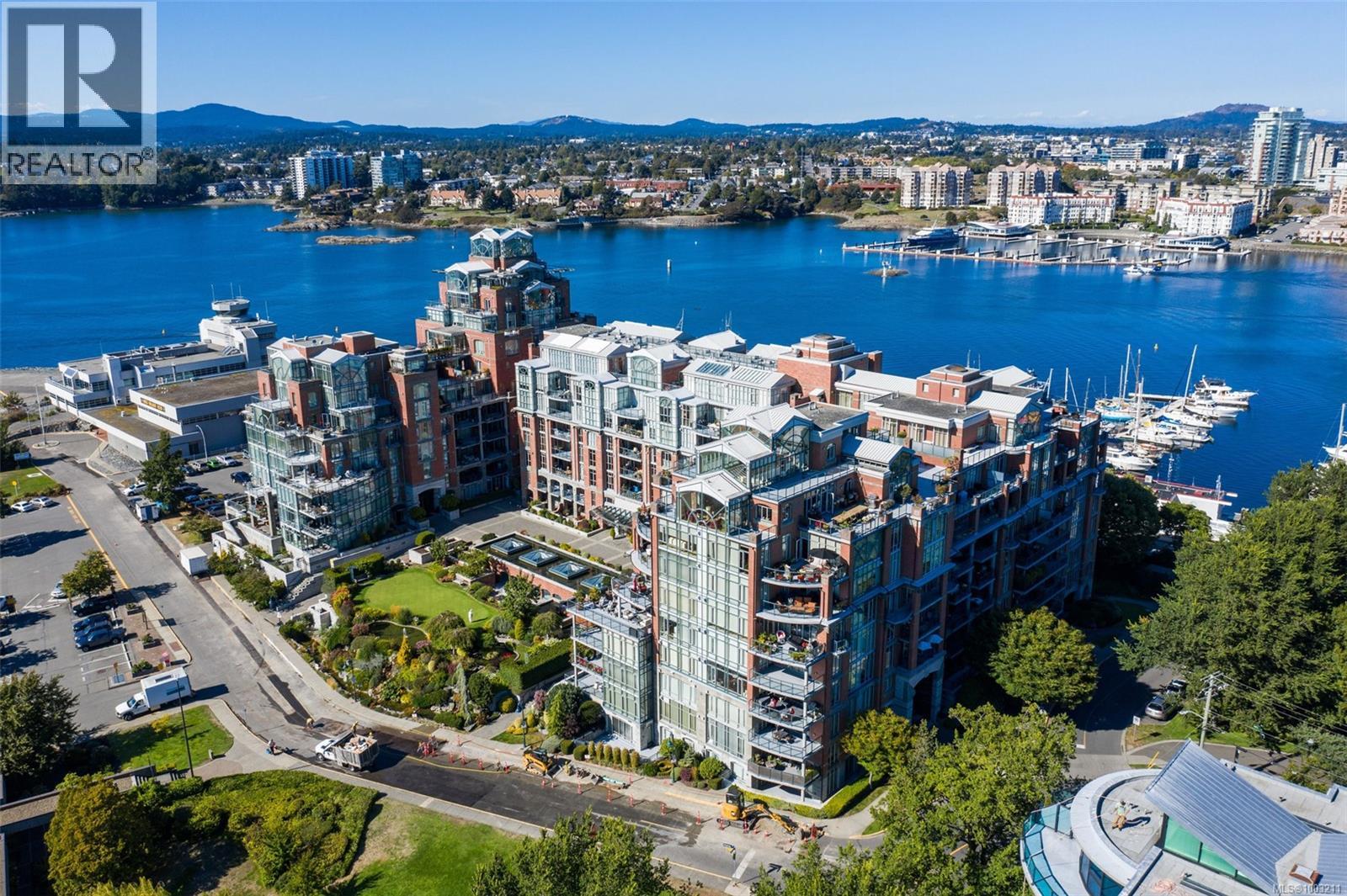 410 21 Dallas Road, Victoria