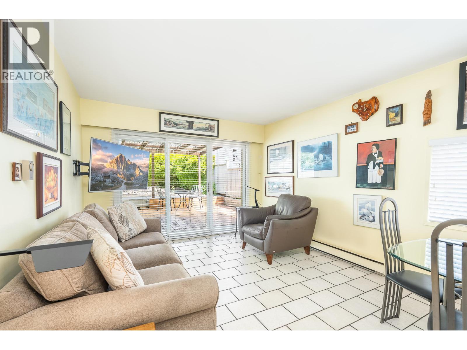 3782 MT SEYMOUR PARKWAY, North Vancouver